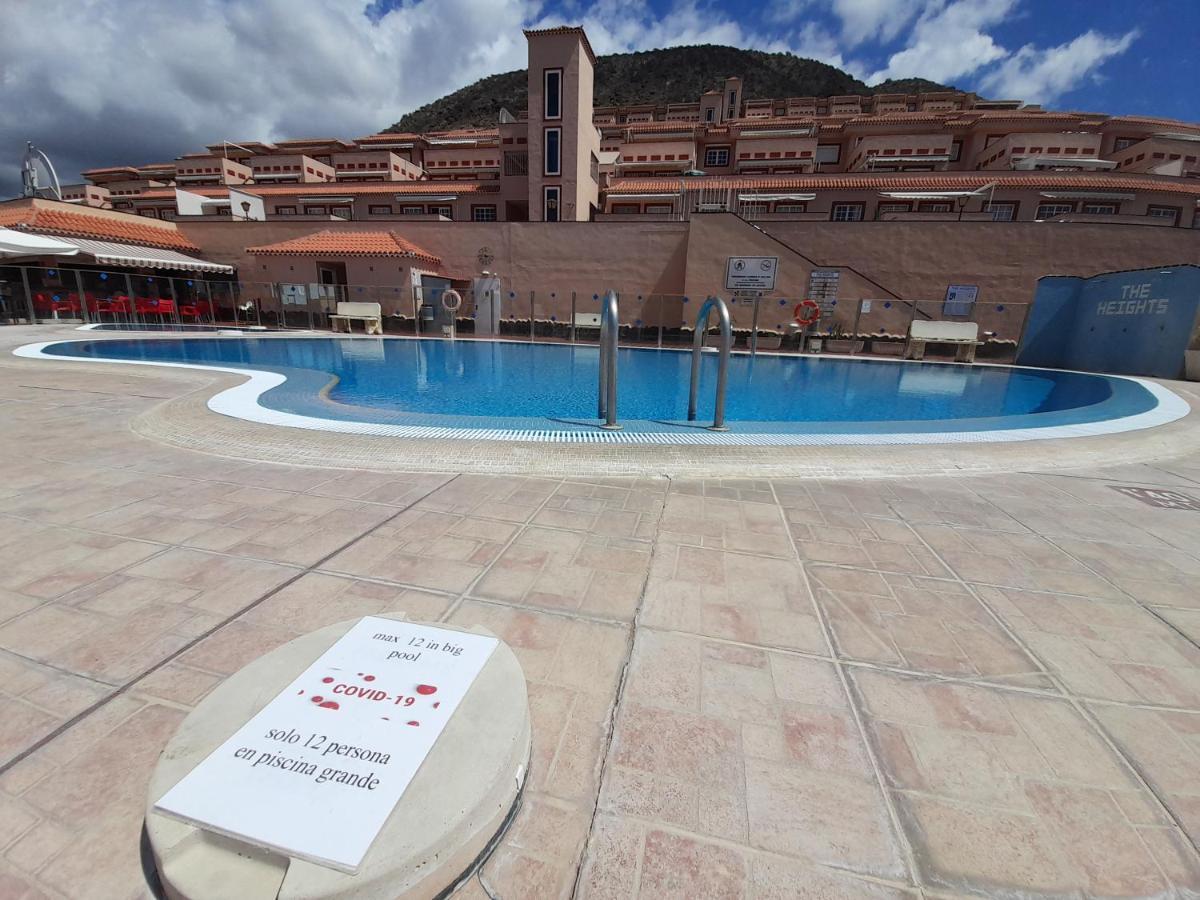 The Heights Deluxe Apartamento Arona  Exterior foto